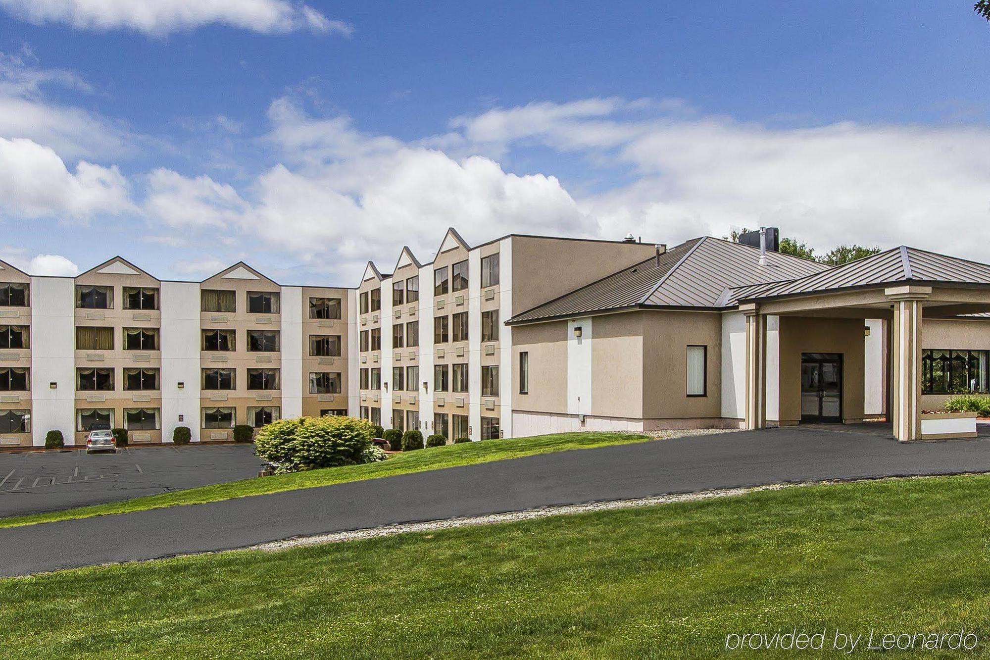 Holiday Inn Express & Suites Waterville - North By Ihg Екстериор снимка